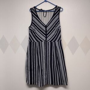 INC International Concepts Black and White Mini A-line Sleeveless Dress